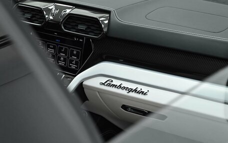 Lamborghini Urus I, 2020 год, 21 990 000 рублей, 25 фотография
