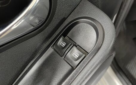 Renault Duster I рестайлинг, 2017 год, 1 410 000 рублей, 21 фотография