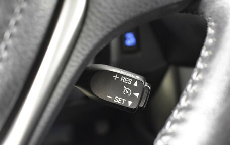 Toyota RAV4, 2018 год, 2 473 100 рублей, 18 фотография