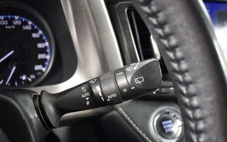 Toyota RAV4, 2018 год, 2 473 100 рублей, 17 фотография