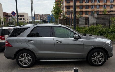 Mercedes-Benz M-Класс, 2012 год, 1 950 000 рублей, 4 фотография