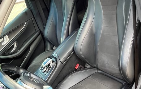 Mercedes-Benz E-Класс, 2018 год, 4 150 000 рублей, 7 фотография