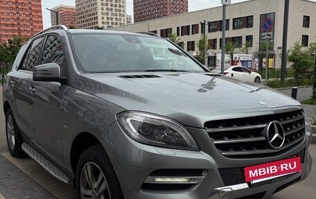 Mercedes-Benz M-Класс, 2012 год, 1 950 000 рублей, 3 фотография
