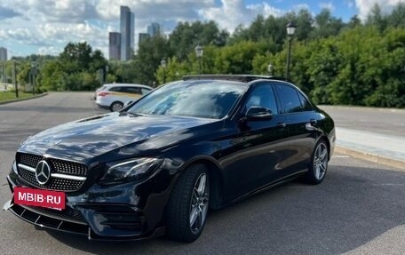 Mercedes-Benz E-Класс, 2018 год, 4 150 000 рублей, 2 фотография