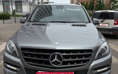 Mercedes-Benz M-Класс, 2012 год, 1 950 000 рублей, 2 фотография