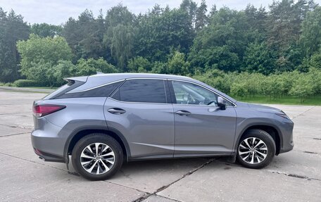 Lexus RX IV рестайлинг, 2020 год, 4 980 000 рублей, 5 фотография