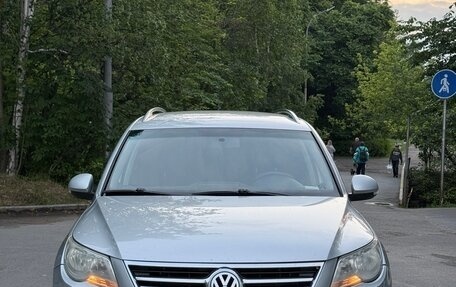 Volkswagen Tiguan I, 2011 год, 1 230 000 рублей, 2 фотография