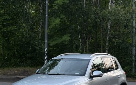 Volkswagen Tiguan I, 2011 год, 1 230 000 рублей, 3 фотография