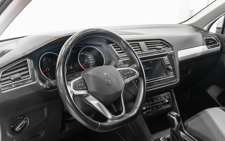 Volkswagen Tiguan II, 2021 год, 2 768 500 рублей, 5 фотография