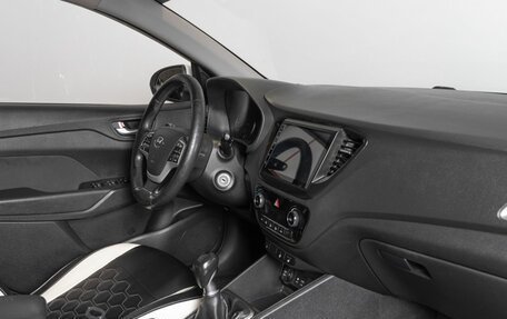 Hyundai Solaris II рестайлинг, 2017 год, 1 150 000 рублей, 7 фотография