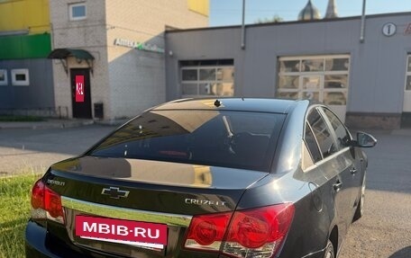 Chevrolet Cruze II, 2011 год, 560 000 рублей, 8 фотография