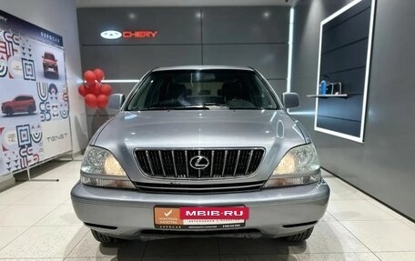Lexus RX IV рестайлинг, 2001 год, 780 000 рублей, 2 фотография