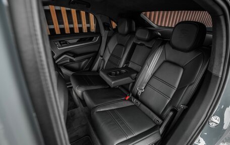 Porsche Cayenne III, 2025 год, 23 048 300 рублей, 4 фотография