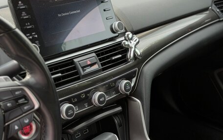 Honda Accord IX рестайлинг, 2021 год, 2 000 000 рублей, 8 фотография