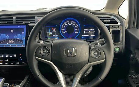 Honda Shuttle II, 2016 год, 1 040 000 рублей, 17 фотография