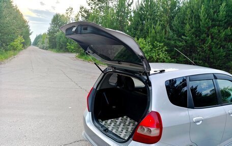Honda Fit III, 2002 год, 420 000 рублей, 5 фотография