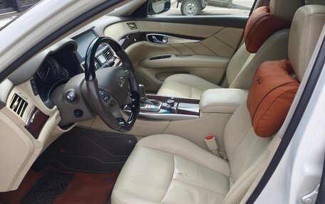 Infiniti Q70 I, 2015 год, 2 650 000 рублей, 9 фотография