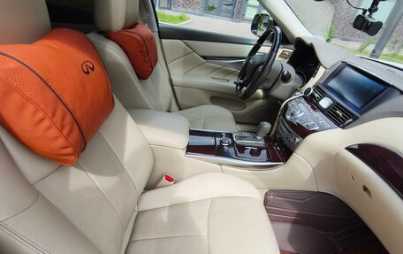 Infiniti Q70 I, 2015 год, 2 650 000 рублей, 12 фотография