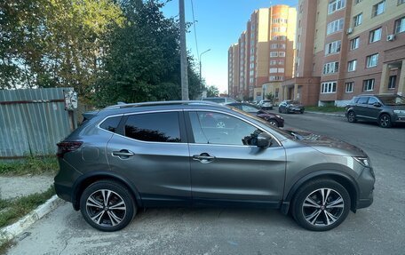 Nissan Qashqai, 2021 год, 2 500 000 рублей, 2 фотография