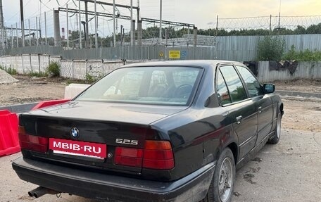 BMW 5 серия, 1989 год, 349 900 рублей, 4 фотография