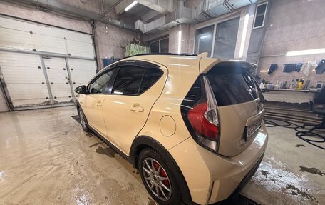 Toyota Aqua I, 2017 год, 700 000 рублей, 5 фотография