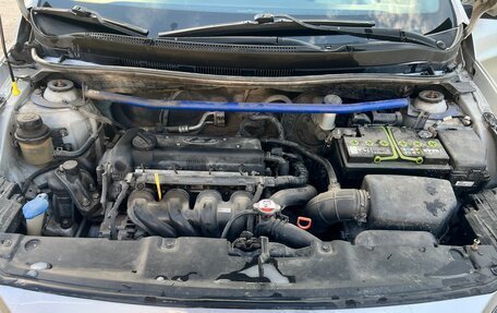 Hyundai Solaris II рестайлинг, 2013 год, 775 000 рублей, 12 фотография