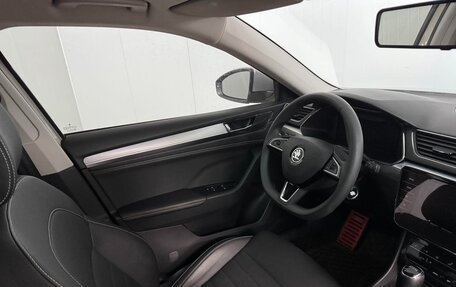 Skoda Superb III рестайлинг, 2022 год, 1 690 000 рублей, 6 фотография