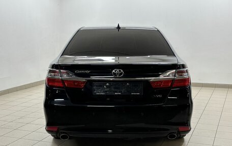 Toyota Camry, 2017 год, 2 239 000 рублей, 5 фотография