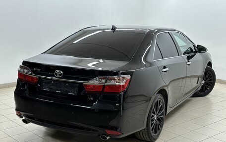 Toyota Camry, 2017 год, 2 239 000 рублей, 9 фотография