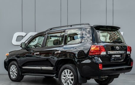 Toyota Land Cruiser 200, 2012 год, 3 750 000 рублей, 2 фотография