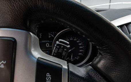 Toyota Land Cruiser 200, 2012 год, 3 750 000 рублей, 20 фотография