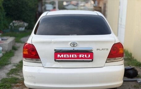 Toyota Platz, 2003 год, 320 000 рублей, 4 фотография