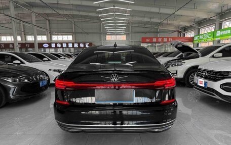 Volkswagen Passat B8 рестайлинг, 2023 год, 2 390 000 рублей, 6 фотография