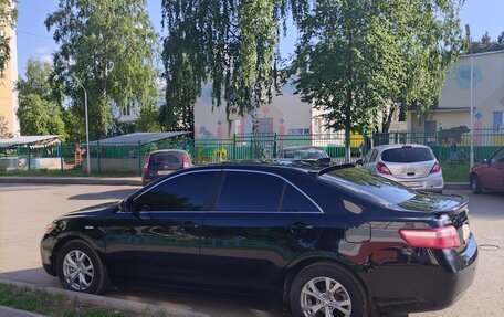Toyota Camry, 2008 год, 980 000 рублей, 2 фотография