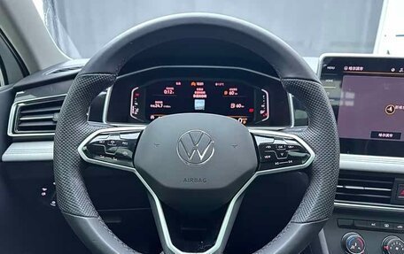 Volkswagen Tiguan II, 2023 год, 2 550 000 рублей, 12 фотография