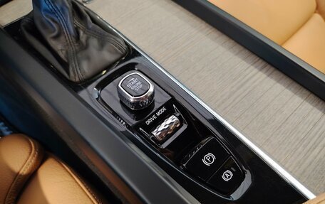 Volvo XC60 II, 2019 год, 3 698 000 рублей, 15 фотография