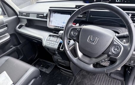 Honda Stepwgn IV, 2019 год, 1 850 000 рублей, 9 фотография