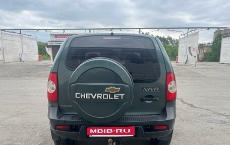 Chevrolet Niva I рестайлинг, 2009 год, 345 000 рублей, 7 фотография