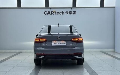 Volkswagen Lavida, 2022 год, 1 318 000 рублей, 4 фотография