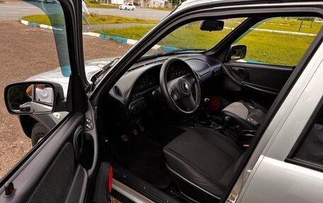 Chevrolet Niva I рестайлинг, 2015 год, 595 000 рублей, 8 фотография