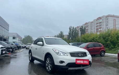 Infiniti QX50 I рестайлинг, 2014 год, 1 790 000 рублей, 3 фотография
