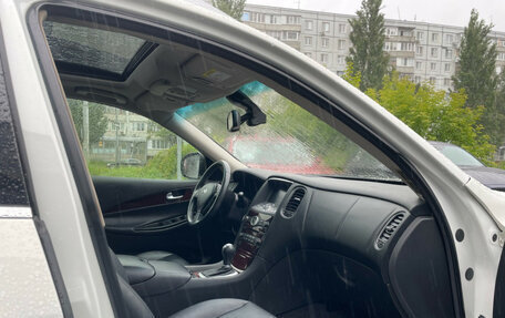 Infiniti QX50 I рестайлинг, 2014 год, 1 790 000 рублей, 10 фотография