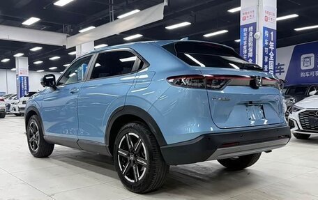 Honda Vezel, 2023 год, 1 860 000 рублей, 7 фотография