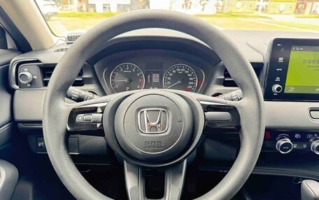 Honda Vezel, 2022 год, 1 650 000 рублей, 10 фотография