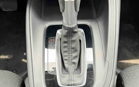 Honda Vezel, 2022 год, 1 650 000 рублей, 17 фотография