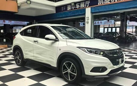 Honda Vezel, 2022 год, 1 590 000 рублей, 5 фотография