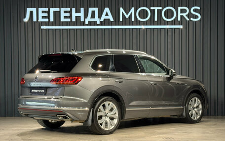 Volkswagen Touareg III, 2021 год, 4 690 000 рублей, 4 фотография