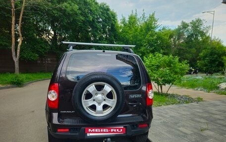 Chevrolet Niva I рестайлинг, 2010 год, 545 000 рублей, 4 фотография