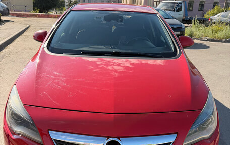 Opel Astra J, 2010 год, 850 000 рублей, 6 фотография