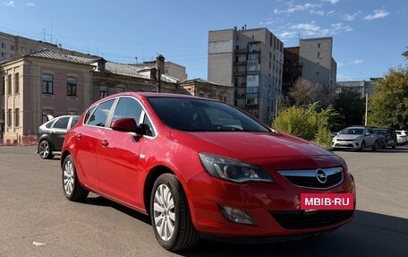 Opel Astra J, 2010 год, 850 000 рублей, 2 фотография